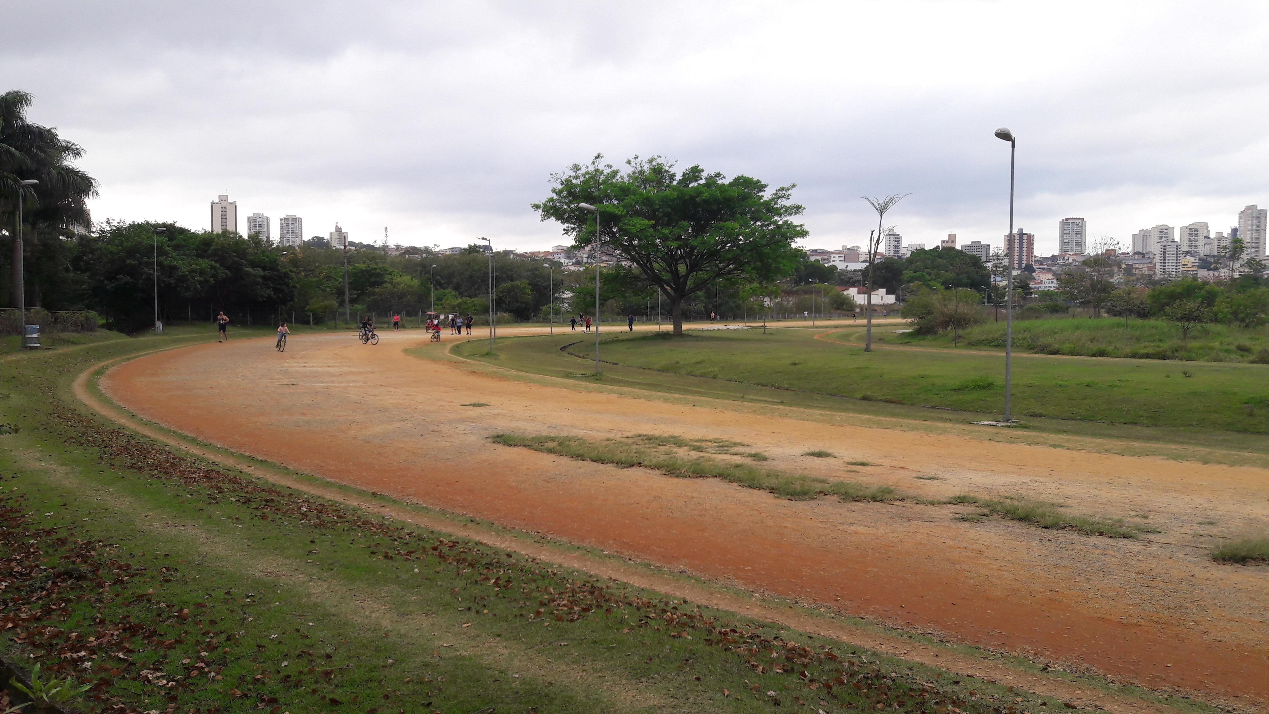 Parque Vila Guilherme-Trote